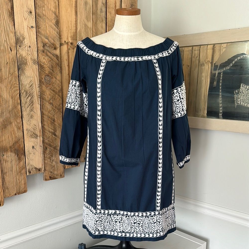 NWT Pomegranate Womens M Indian Flower Embroidered Navy White Off-Shoulder Dress